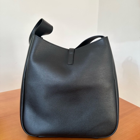 - Saint Laurent le 5 a 7 supple large shopper - Picture 2 of 9